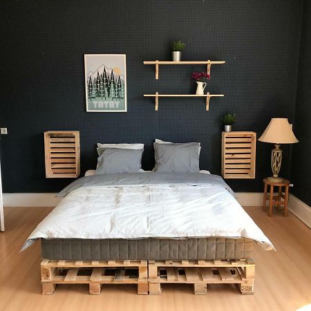 Apartament Przy Rynku วีสวา ภายนอก รูปภาพ